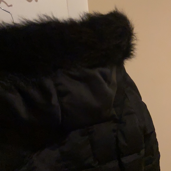 CALVIN KLEIN zip up winter bubble jacket with satin finish and fur lined hood - Picture 5 of 5